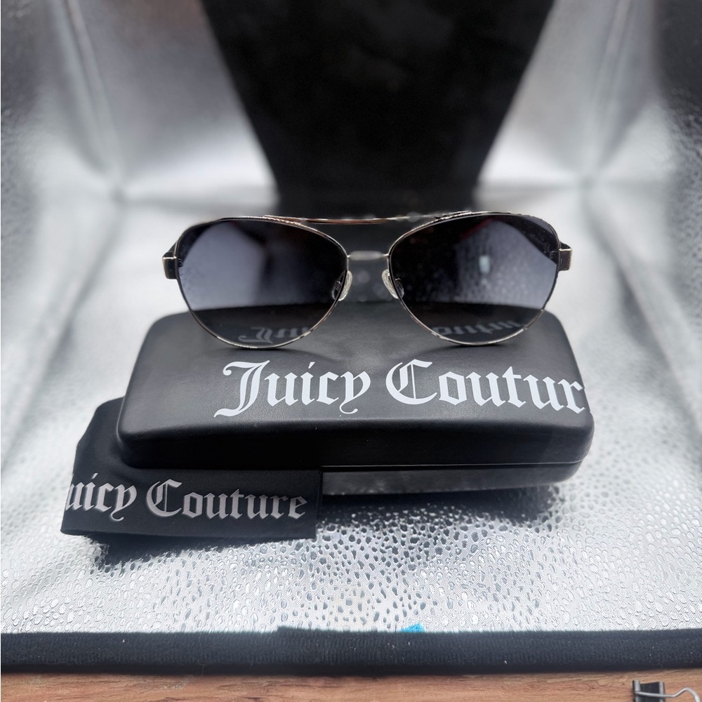 Juicy Couture aviator sunglasses